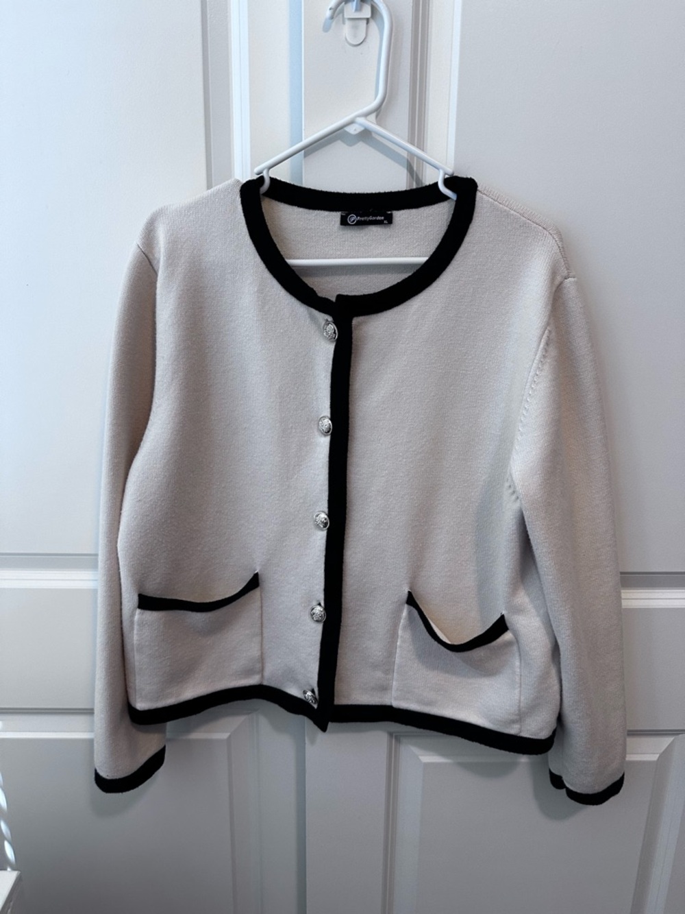 Pretty Garden Sz. XL Cream Black Contrast-Trim Cardigan Jacket